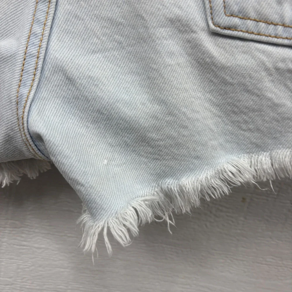 Levis 501 Original High Waisted Distressed Denim‎ Shorts Light Wash Blue W30